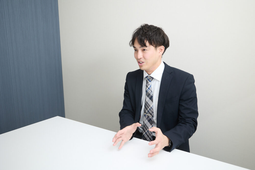 株式会社エンリージョン小西 研吾